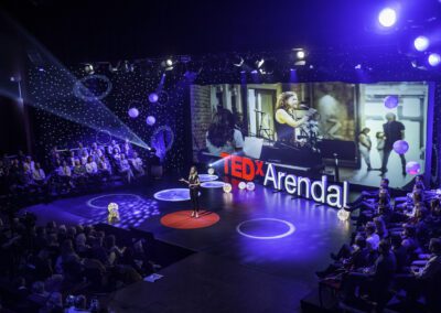 Venke Knutson (2017)